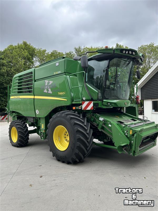 Maaidorser / Combine John Deere T660