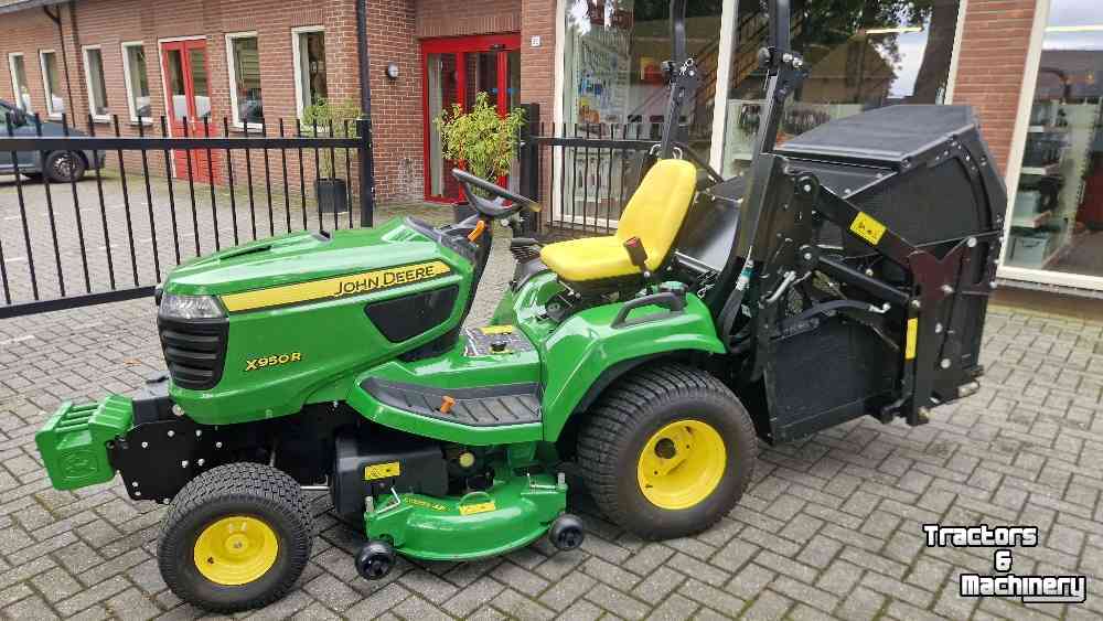 Zitmaaier John Deere X950R