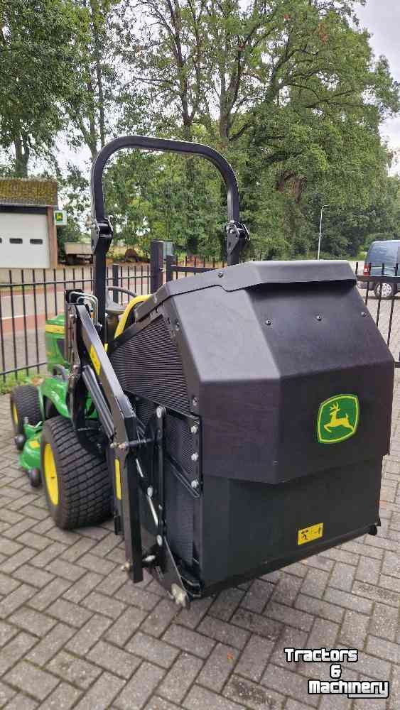 Zitmaaier John Deere X950R