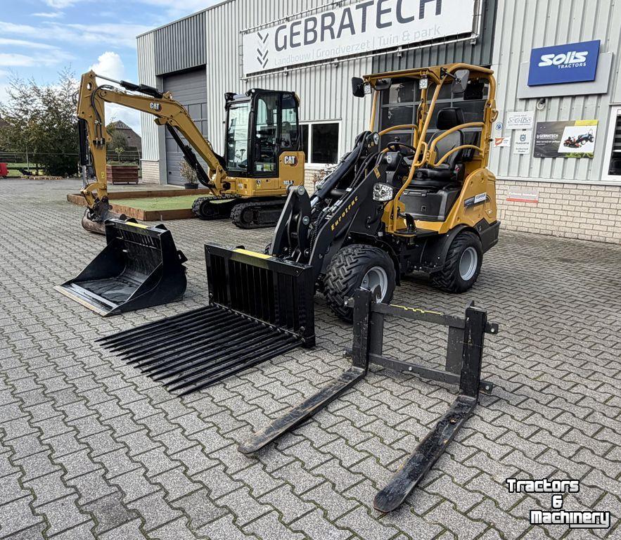 Shovel / Wiellader / Kniklader Eurotrac Verhuur | huur 2t loader €110 dag