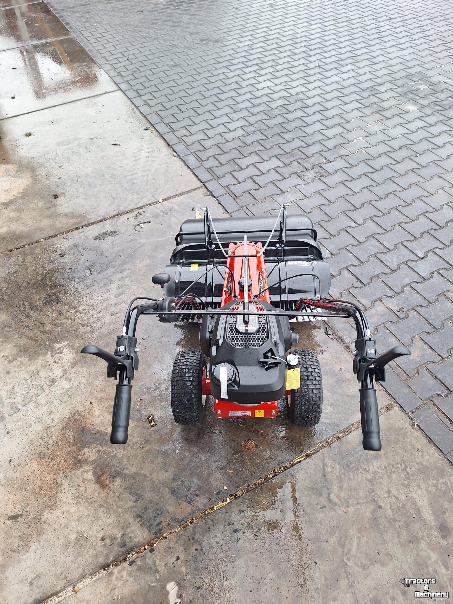 Veegmachine  Tielburger veegmachine