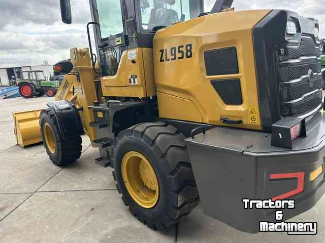 Shovel / Wiellader / Kniklader  terramax  zl958