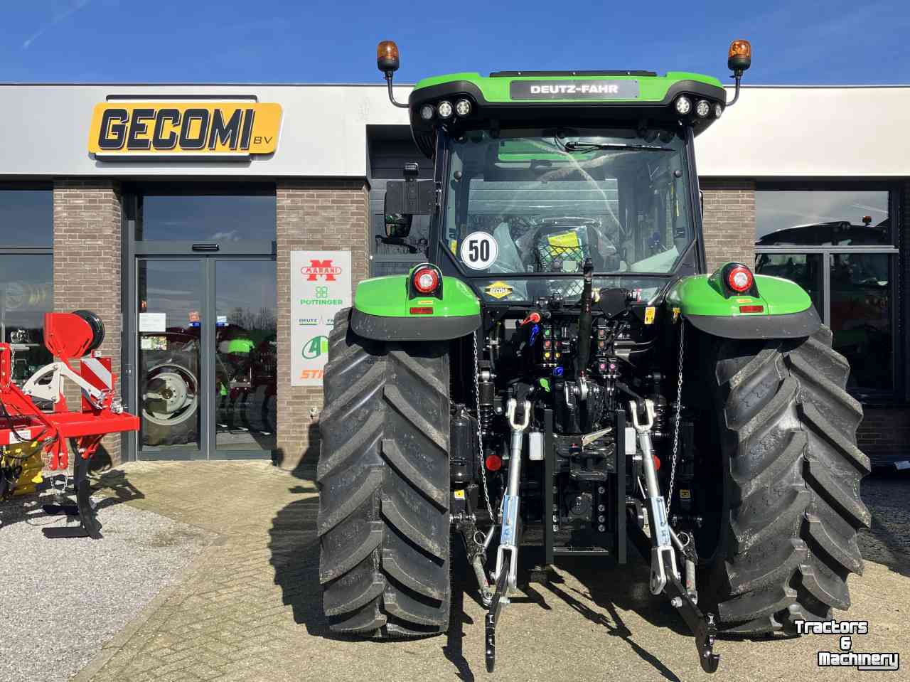 Traktoren Deutz-Fahr 6125C TTV uit voorraad leverbaar 0% financiering