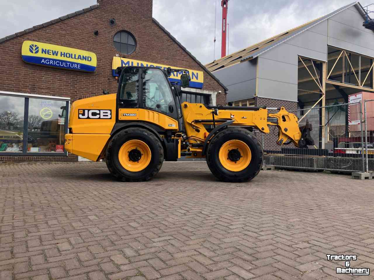 Telescopische Shovel / Wiellader / Kniklader JCB TM320