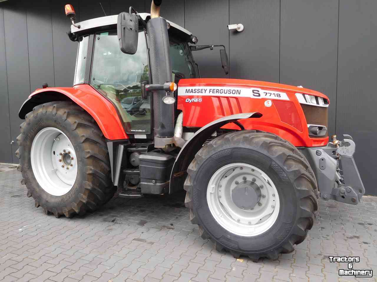 Tractor / Trekker Massey Ferguson 7718