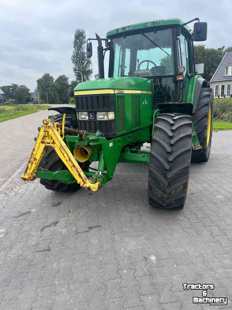 Tractor / Trekker John Deere 6800
