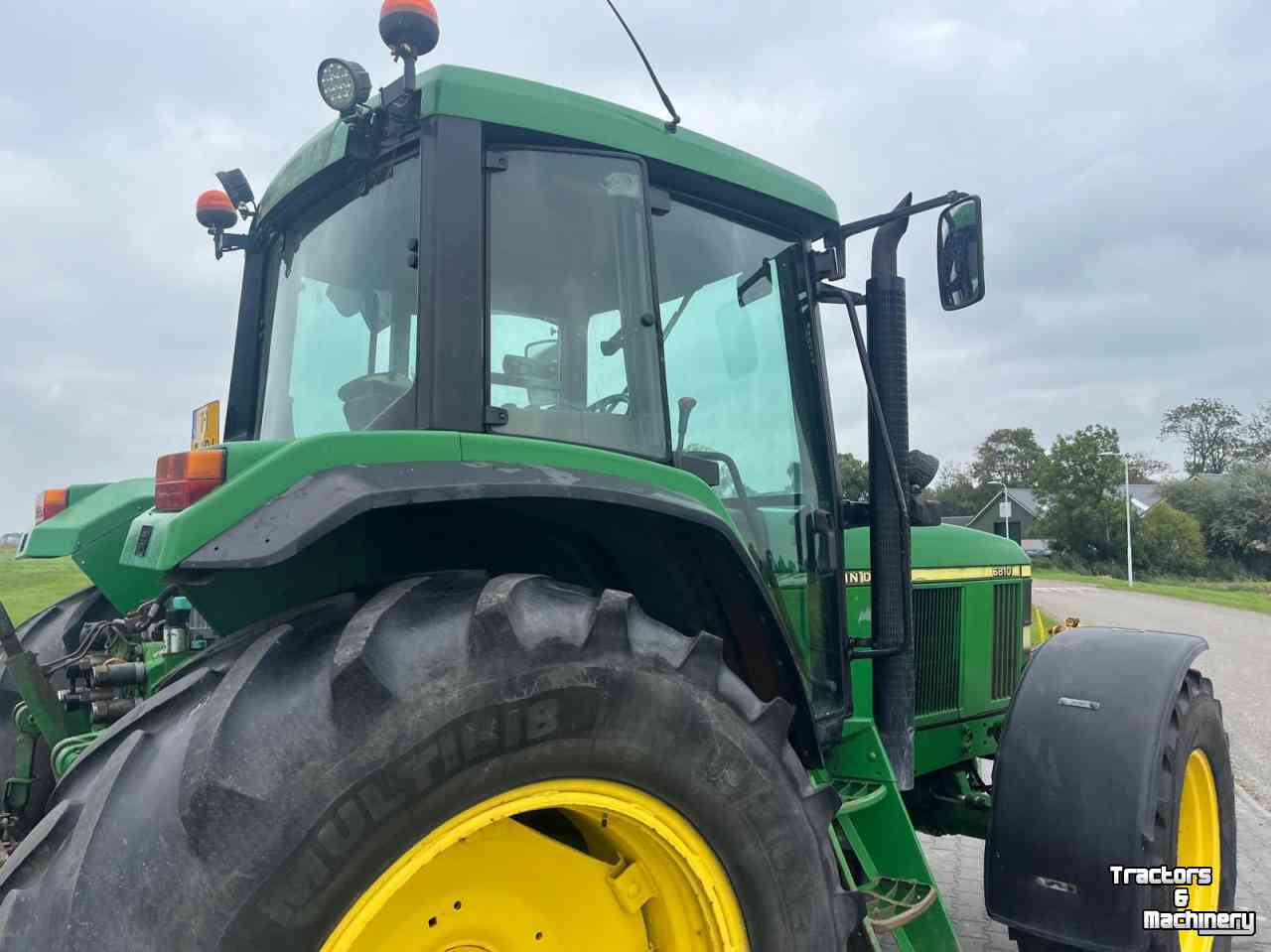 Tractor / Trekker John Deere 6800