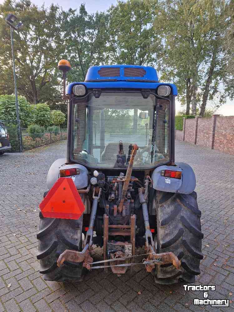 Compact tractor New Holland TN90F