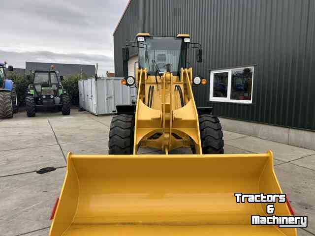 Shovel / Wiellader / Kniklader  terramax  zl958