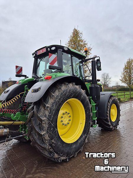 Tractor / Trekker John Deere 6M220