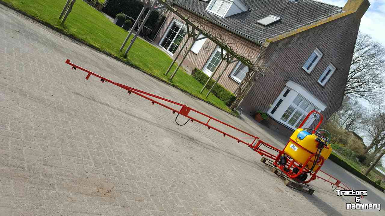 Gedragen Veldspuit  Jarmet veldspuiten 200 , 300 , 400 & 600 ltr en 1000 ltr