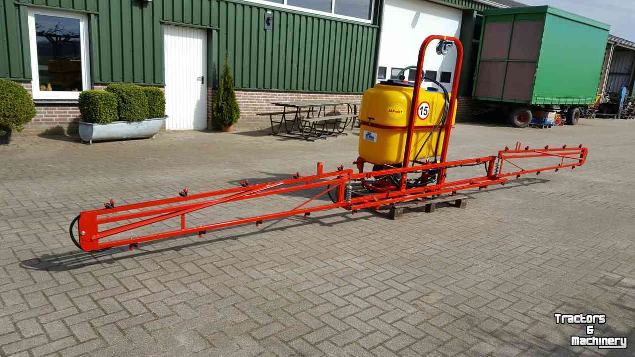 Gedragen Veldspuit  Jarmet veldspuiten 200 , 300 , 400 & 600 ltr en 1000 ltr