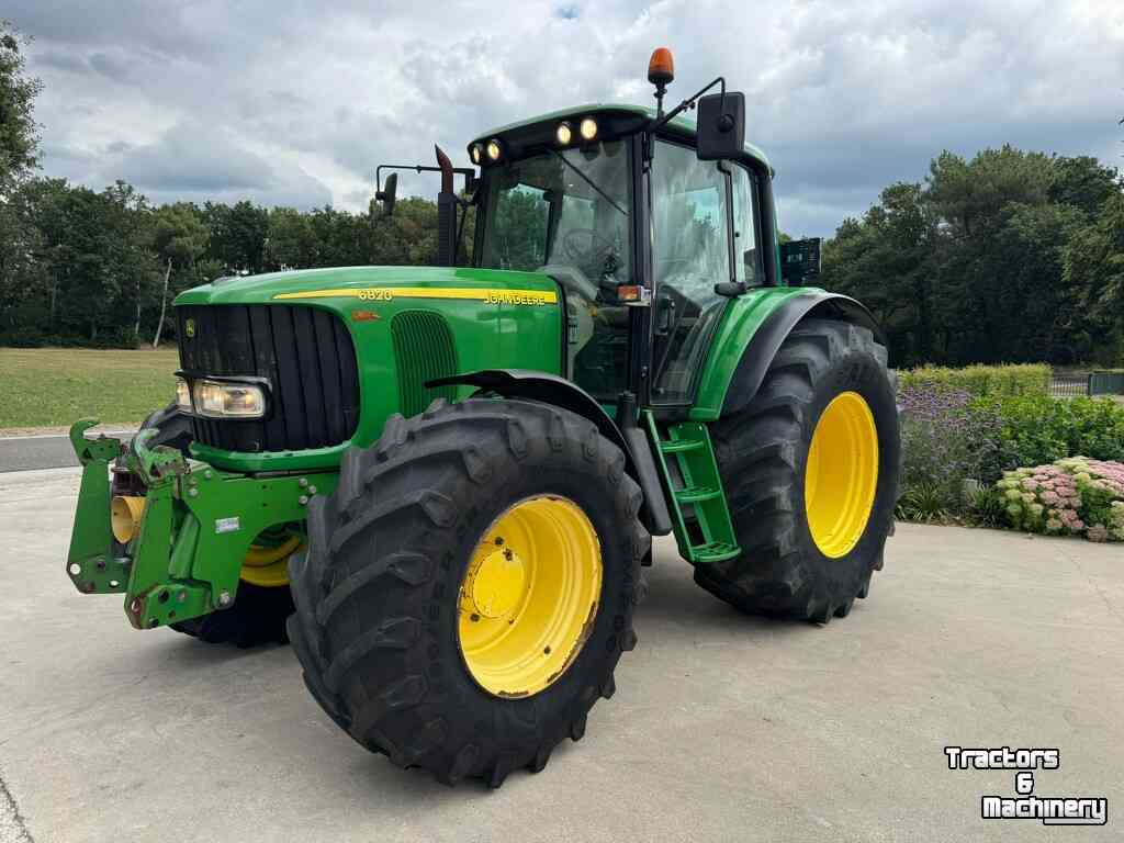 Tractor / Trekker John Deere 6820