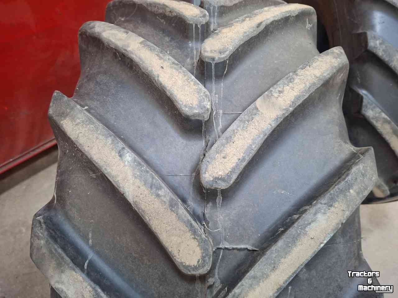 Wielen, Banden, Velgen & Afstandsringen Michelin 540/65R24 MultiBIB