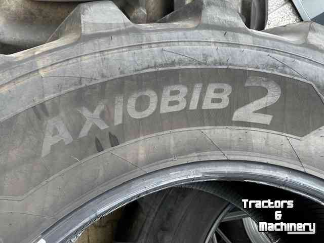 Wielen, Banden, Velgen & Afstandsringen Michelin Set AxioBib VF 710/70x42 & 600/70x30 (Demo)