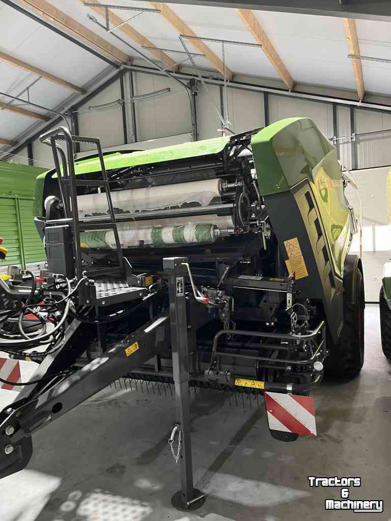 Persen / Balenpers / Pakkenpers Fendt Rotana 130F Combi MY24