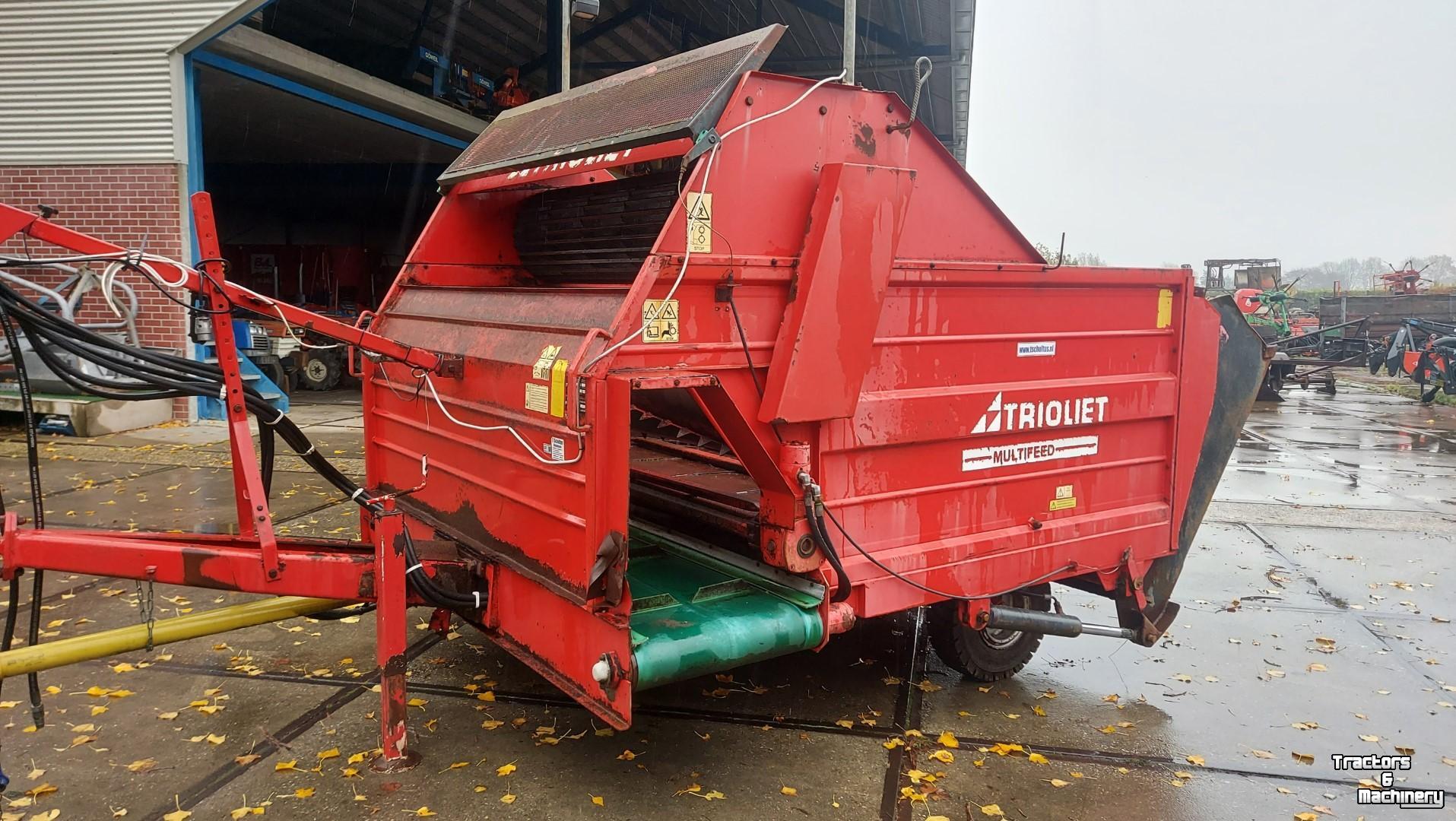Voerverdeelwagen  / Voerdoseerwagen Trioliet Onbekend
