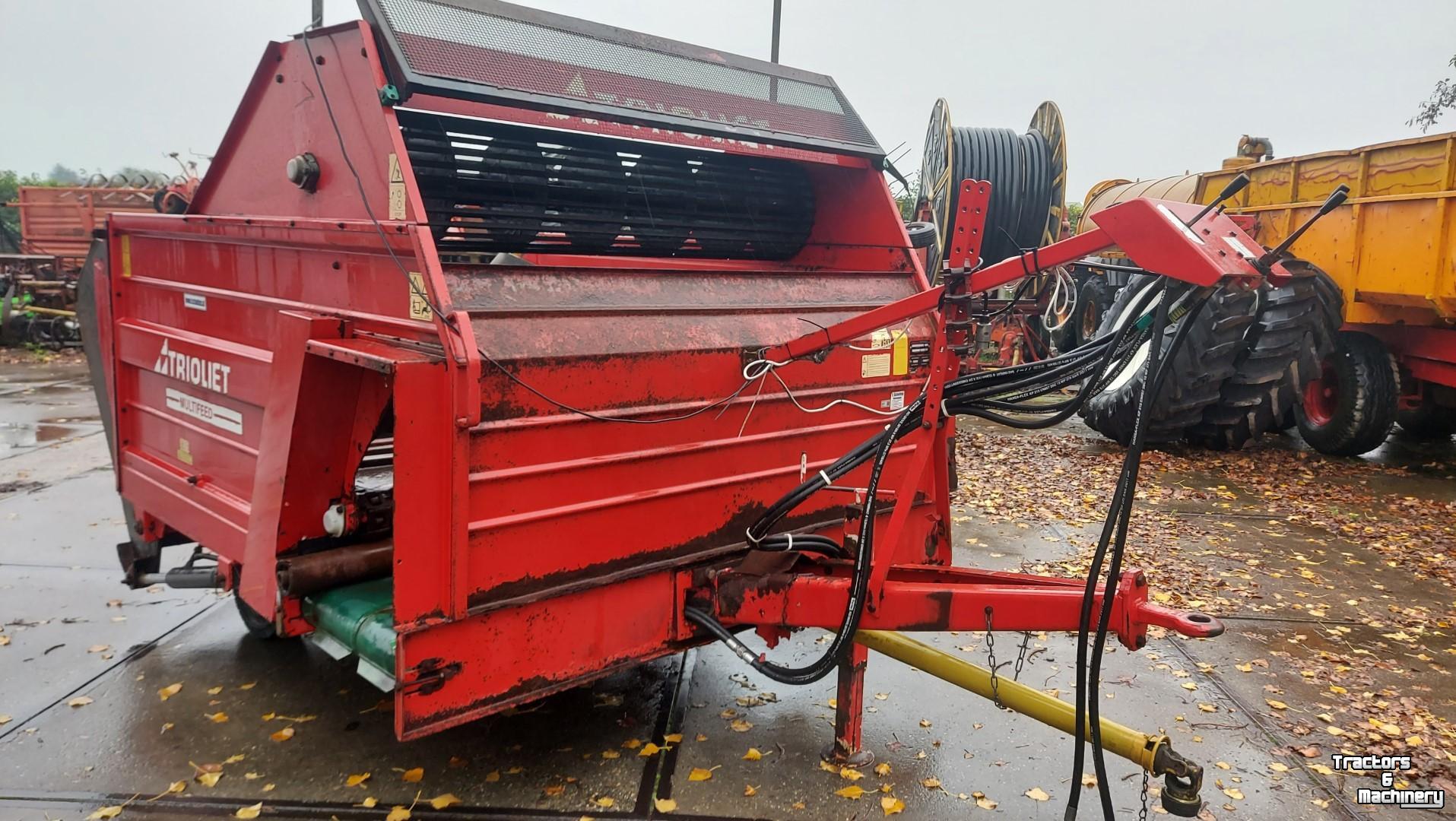 Voerverdeelwagen  / Voerdoseerwagen Trioliet Onbekend