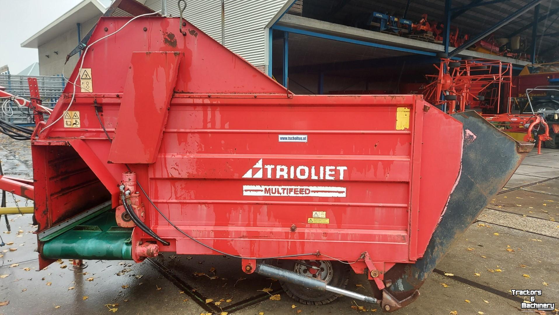 Voerverdeelwagen  / Voerdoseerwagen Trioliet Onbekend