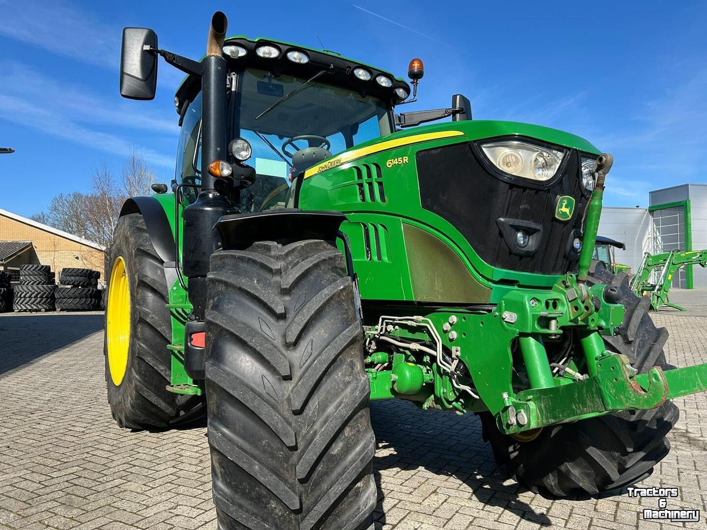 Tractor / Trekker John Deere 6145R