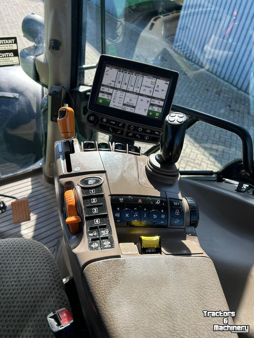 Tractor / Trekker John Deere 6145R
