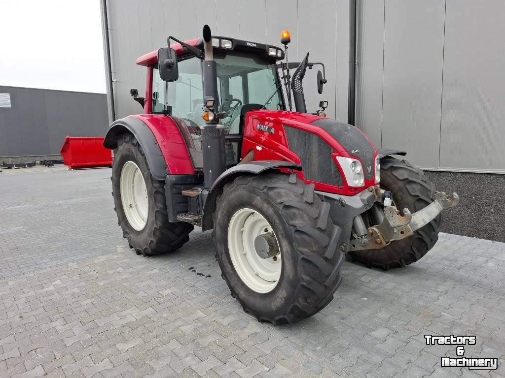 Tractor / Trekker Valtra N 143 D