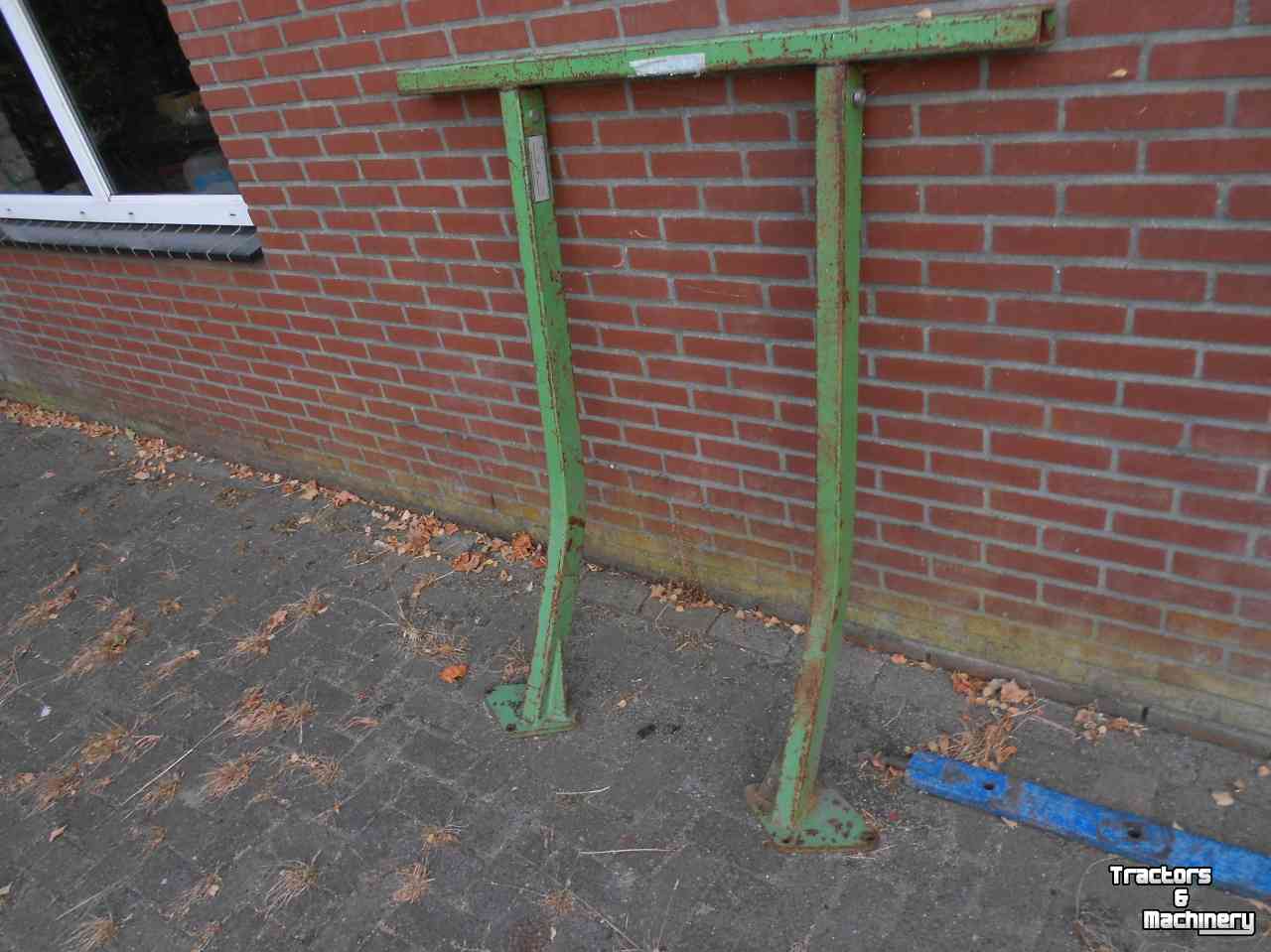 Gebruikte onderdelen van tractoren Deutz 06 serie