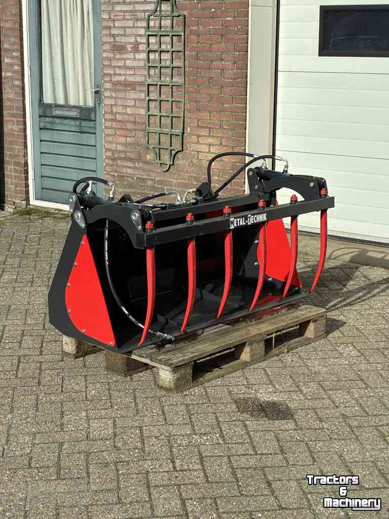 Mestgrijpers Hofstede MESTBAK MET BOVENKLEM