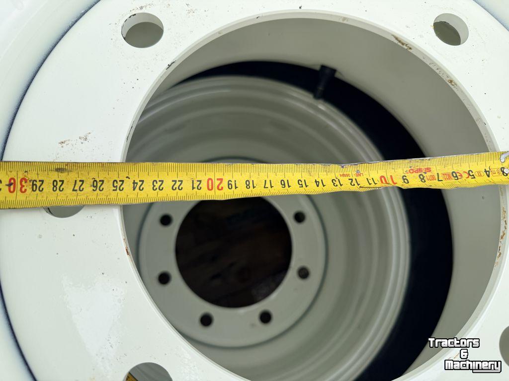 Wielen, Banden, Velgen & Afstandsringen Vredestein Vredestein 520/50R17 Flotation Trac met Velg