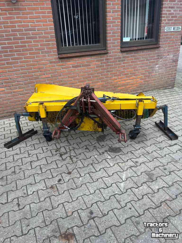 Veegmachine Nido Veegmachine, diversen.