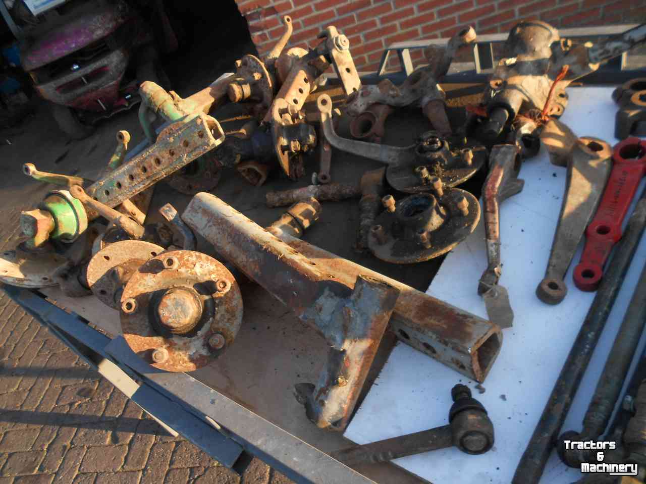 Gebruikte onderdelen van tractoren Deutz 06 07 en dx