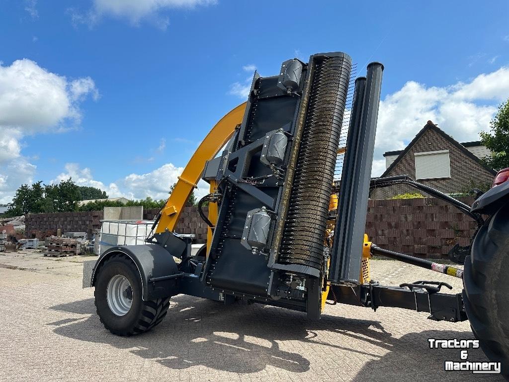 Veldhakselaar Elho Demo Cobra 7710T getrokken hakselaar grashakselaar