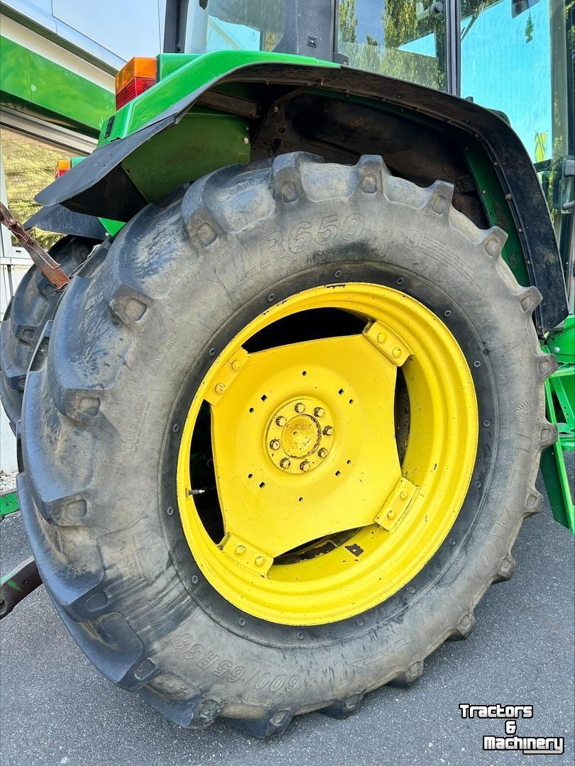Tractor / Trekker John Deere 6610