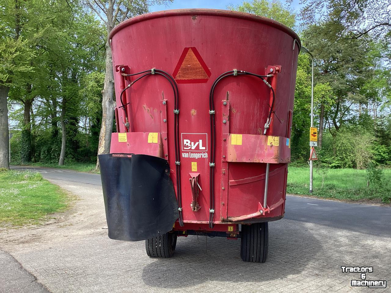 Voermengwagen Van Lengerich V-mix 24 - 2 S