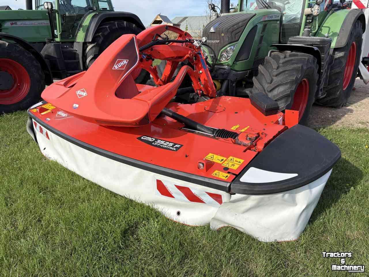 Maaier Kuhn GMD 10030 en GMD 3525 F-FF