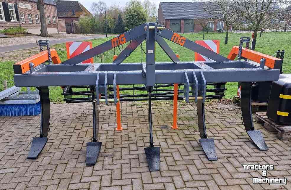 Woeler / Diepwoeler / Voorzetwoeler Mandam MG 5 3000