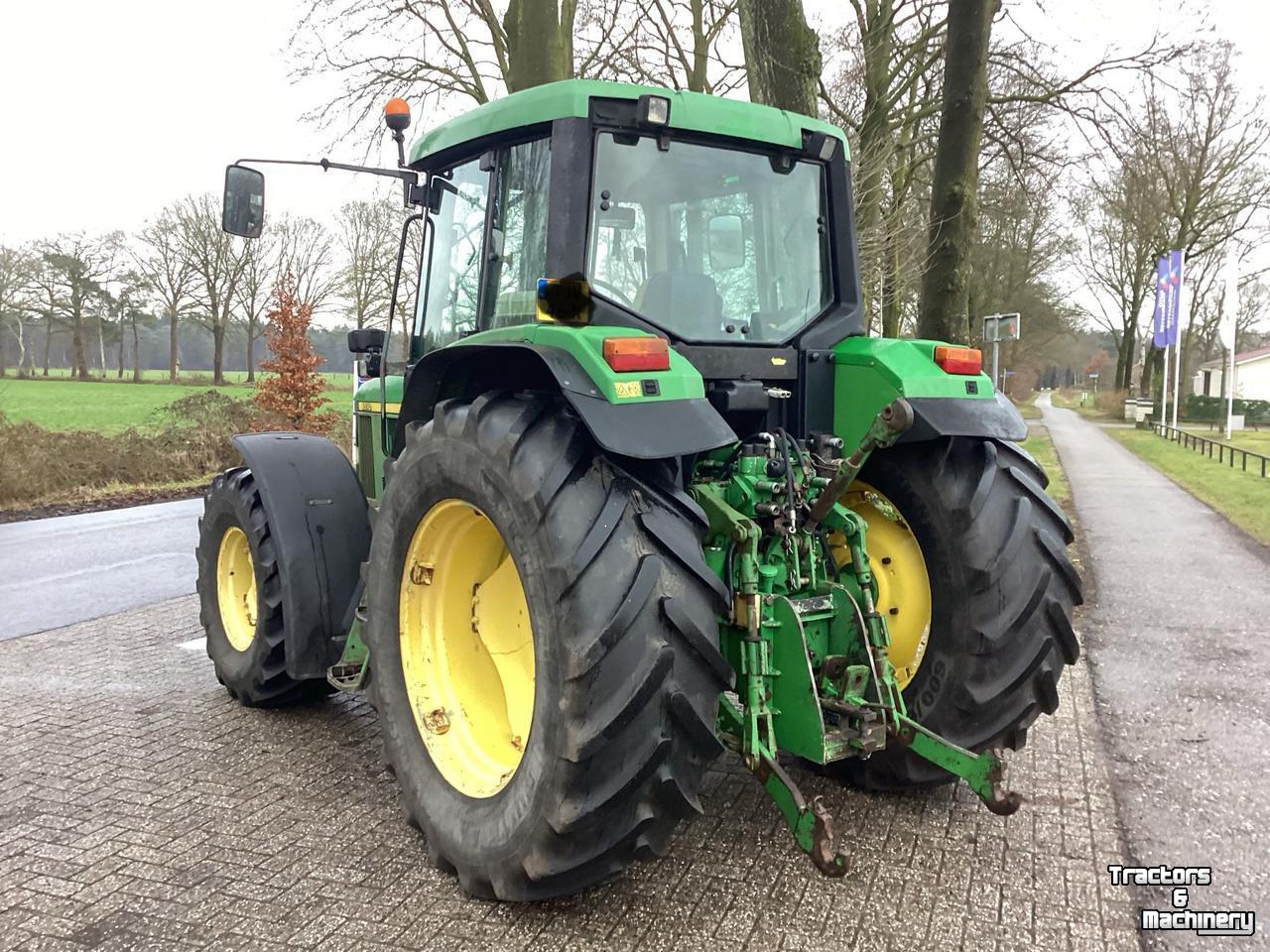 Tractor / Trekker John Deere 6510