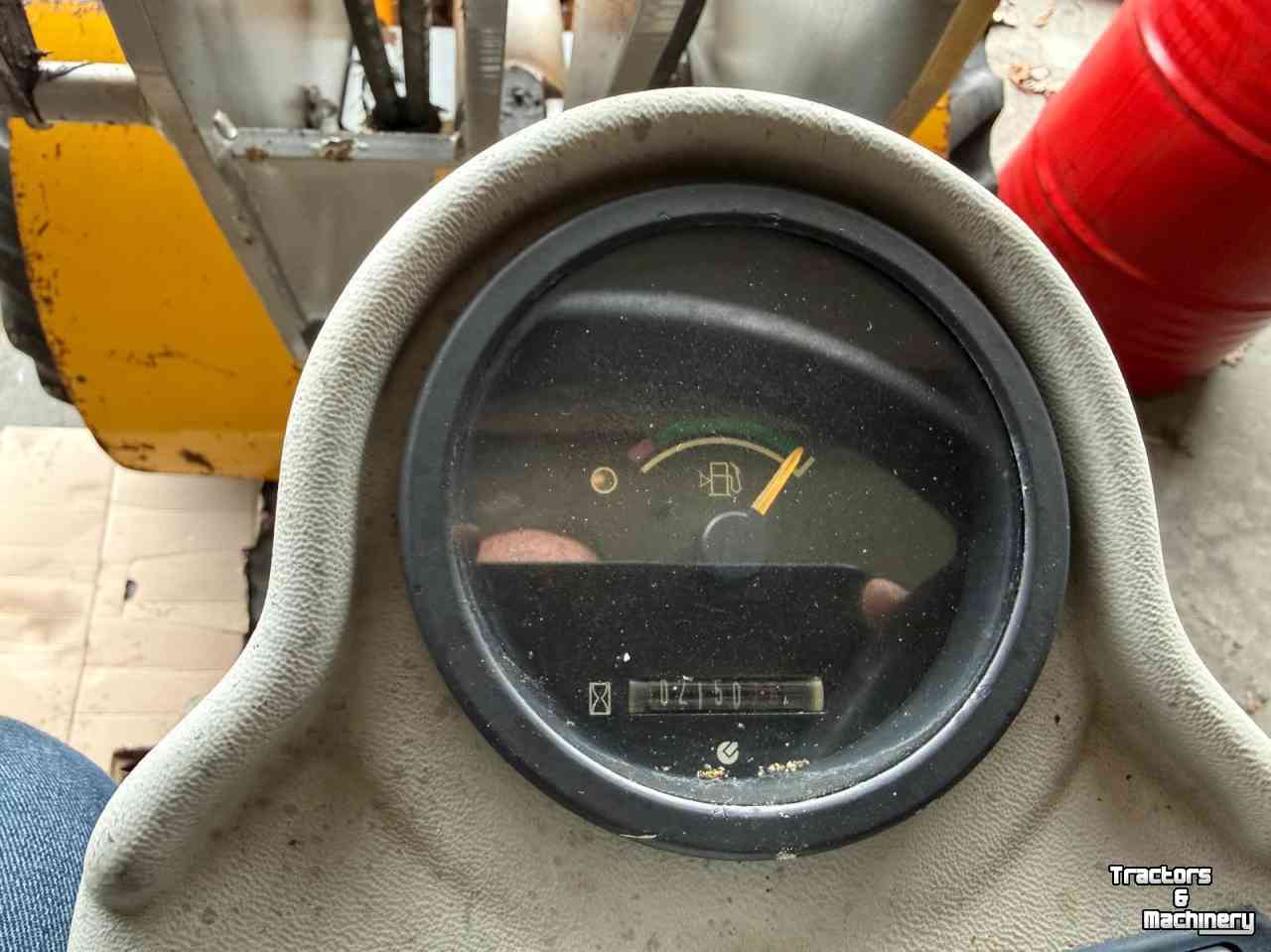 Shovel / Wiellader / Kniklader  L340