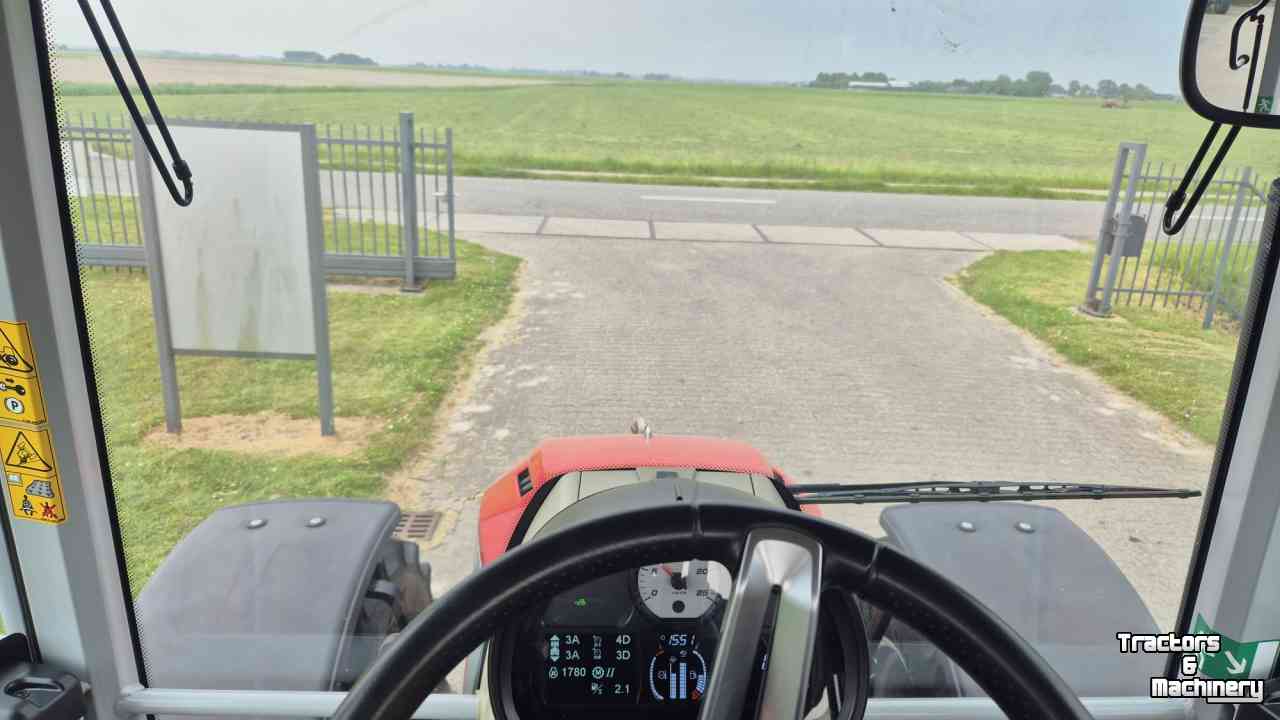 Tractor / Trekker Massey Ferguson 5S.125