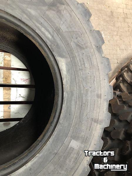 Wielen, Banden, Velgen & Afstandsringen Vredestein Vredestein - Flotation Trac 710/50R26.5