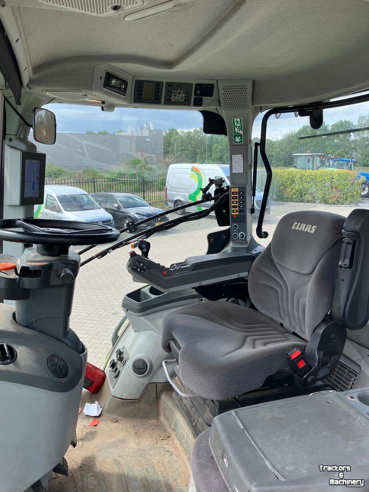 Tractor / Trekker Claas AXION 830 CMATIC