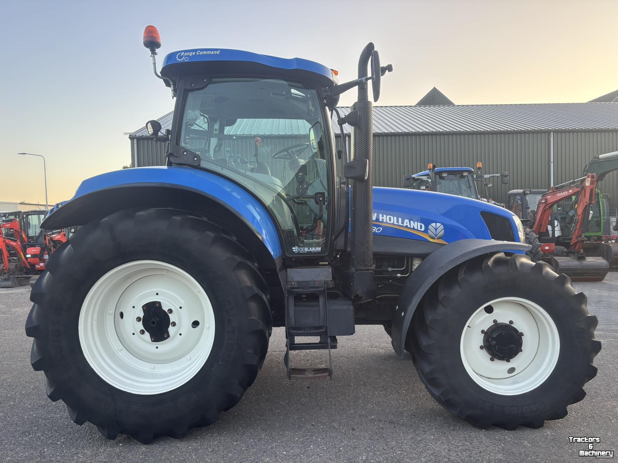 Tractor / Trekker New Holland T6030