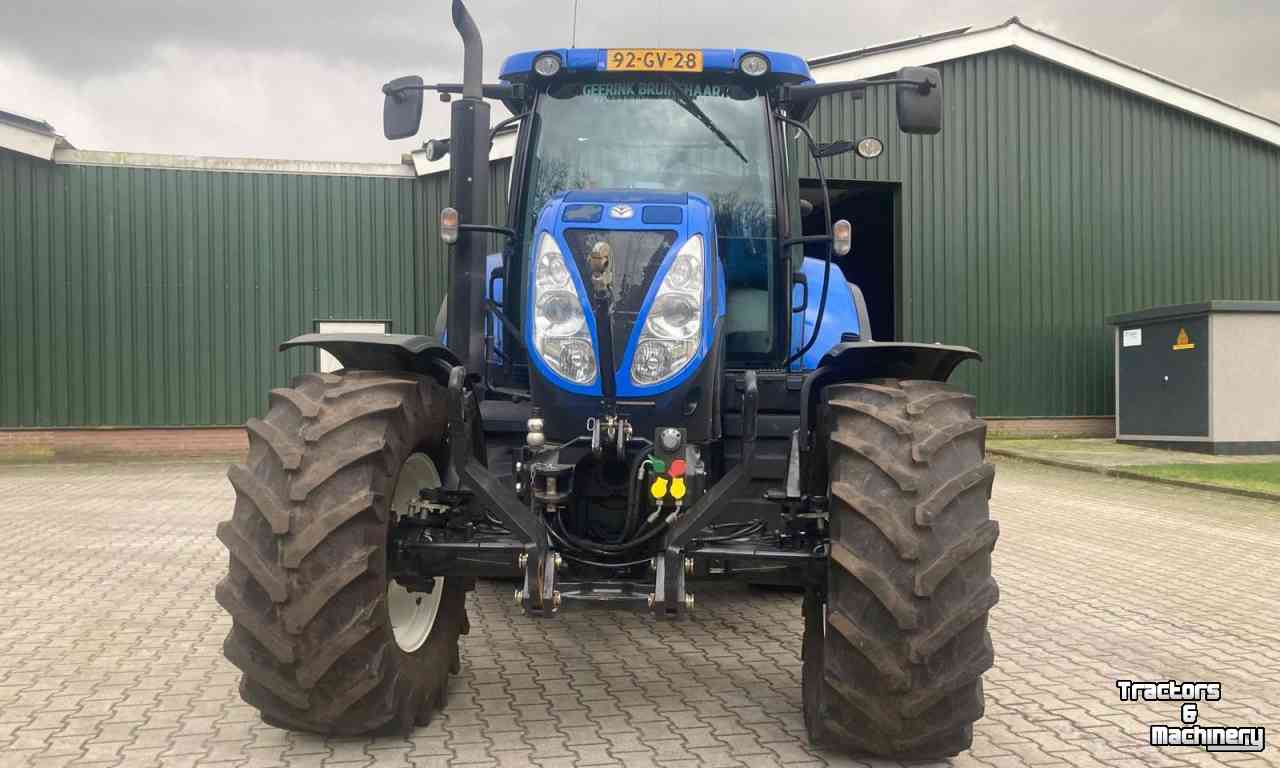 Traktoren New Holland T6030 RC Tractor