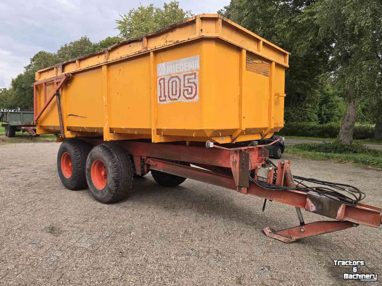 Kipper / Kiepwagen / Landbouwkipper Miedema 105 kipper