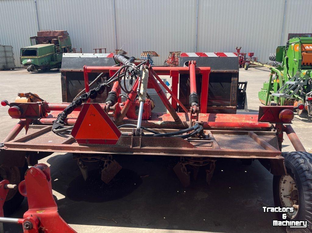 Klepelmaaier Ducker UM 27