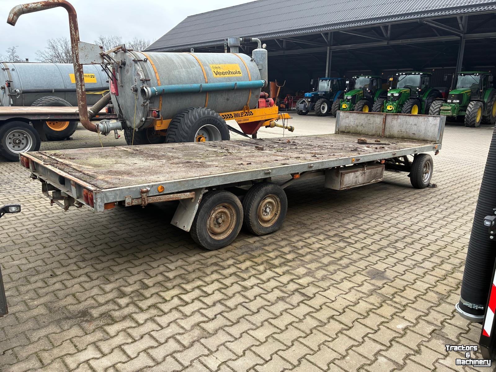 Veewagen / Veetrailer  Plattewagen/aanhanger