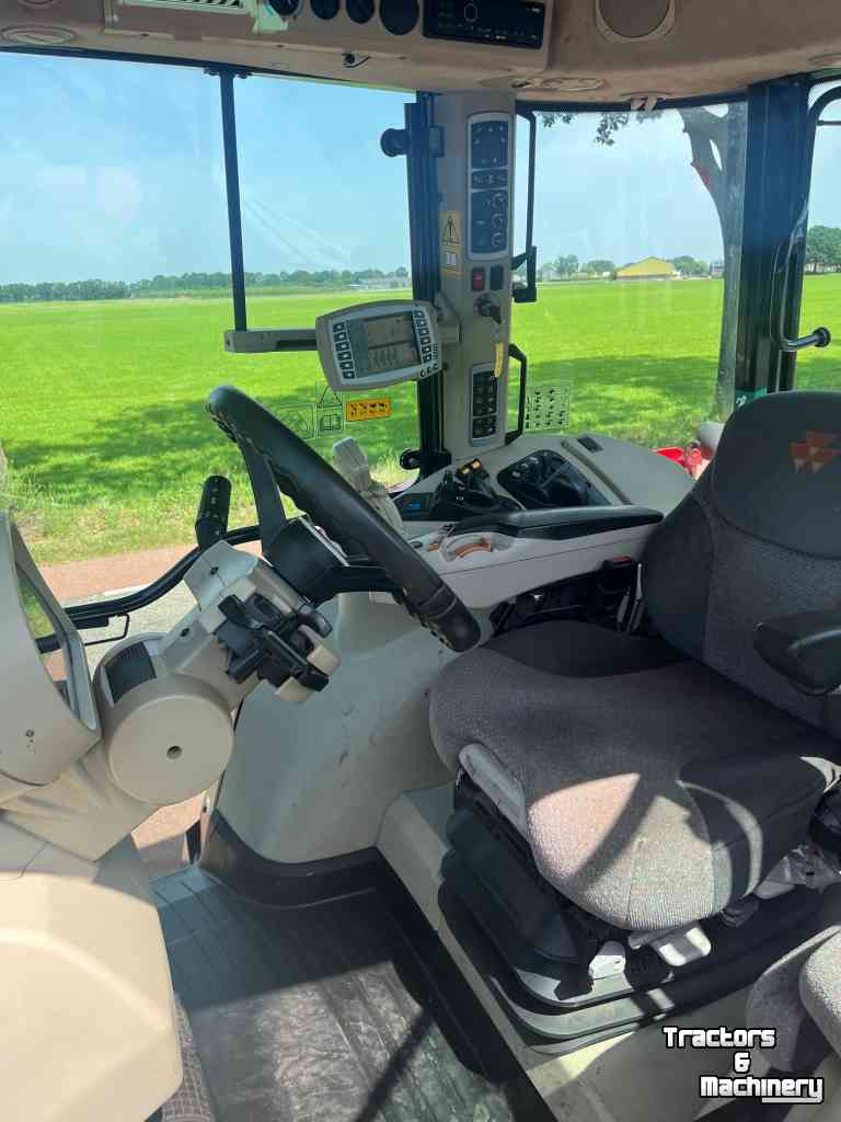Tractor / Trekker Massey Ferguson 6716S Dyna6