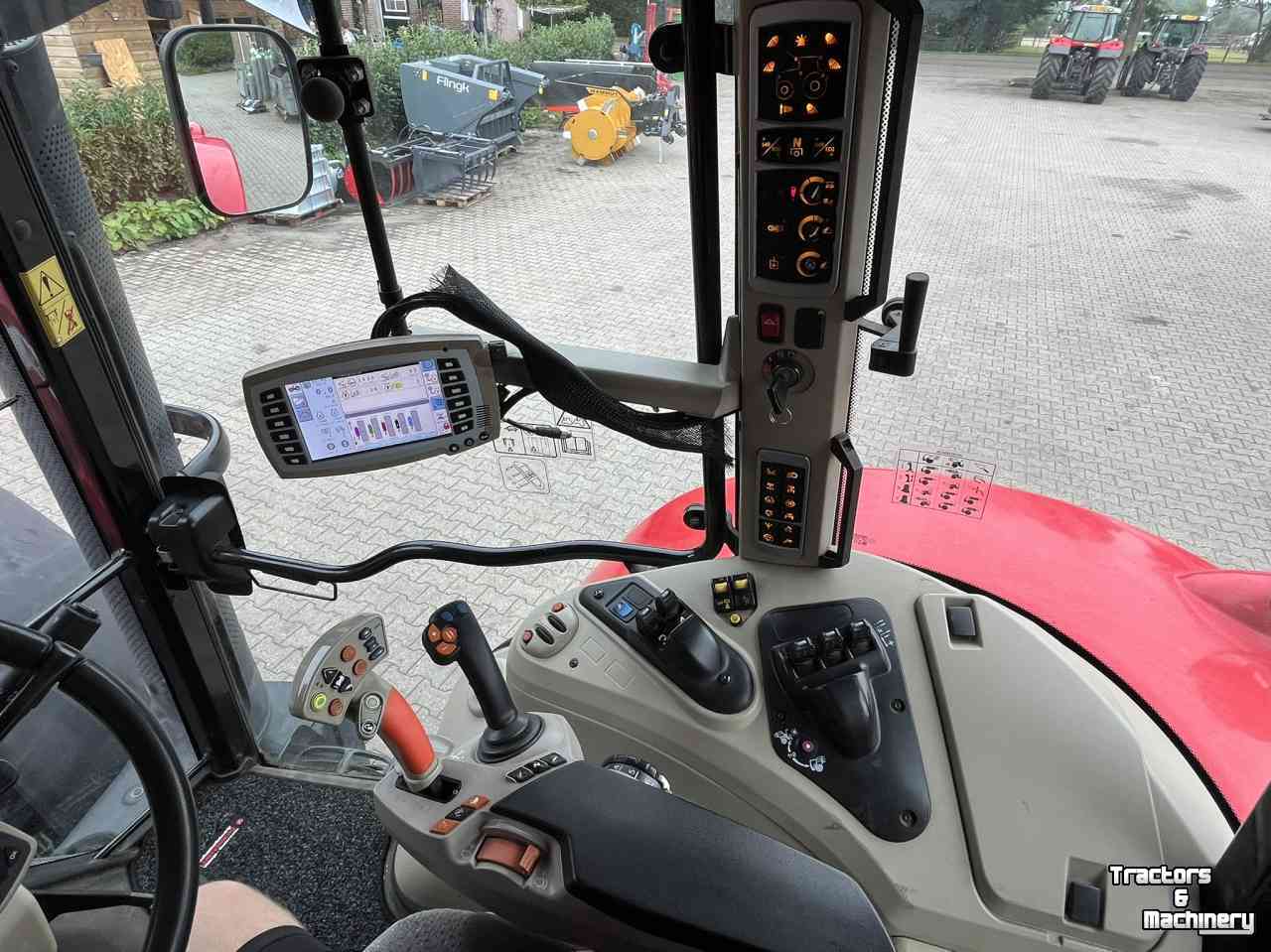 Tractor / Trekker Massey Ferguson 7718 Dyna-VT Exclusive Tractoren