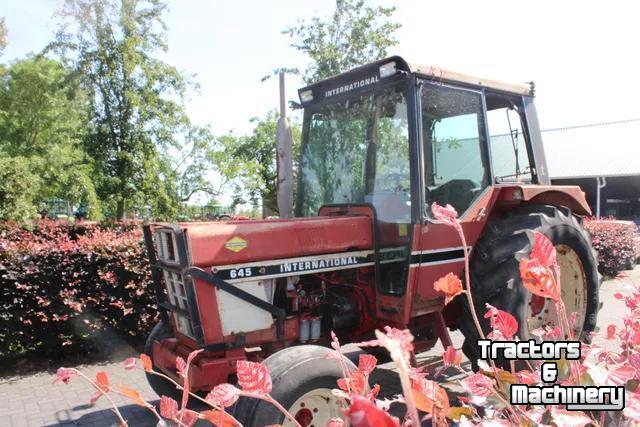 Tractor / Trekker Case IH 645