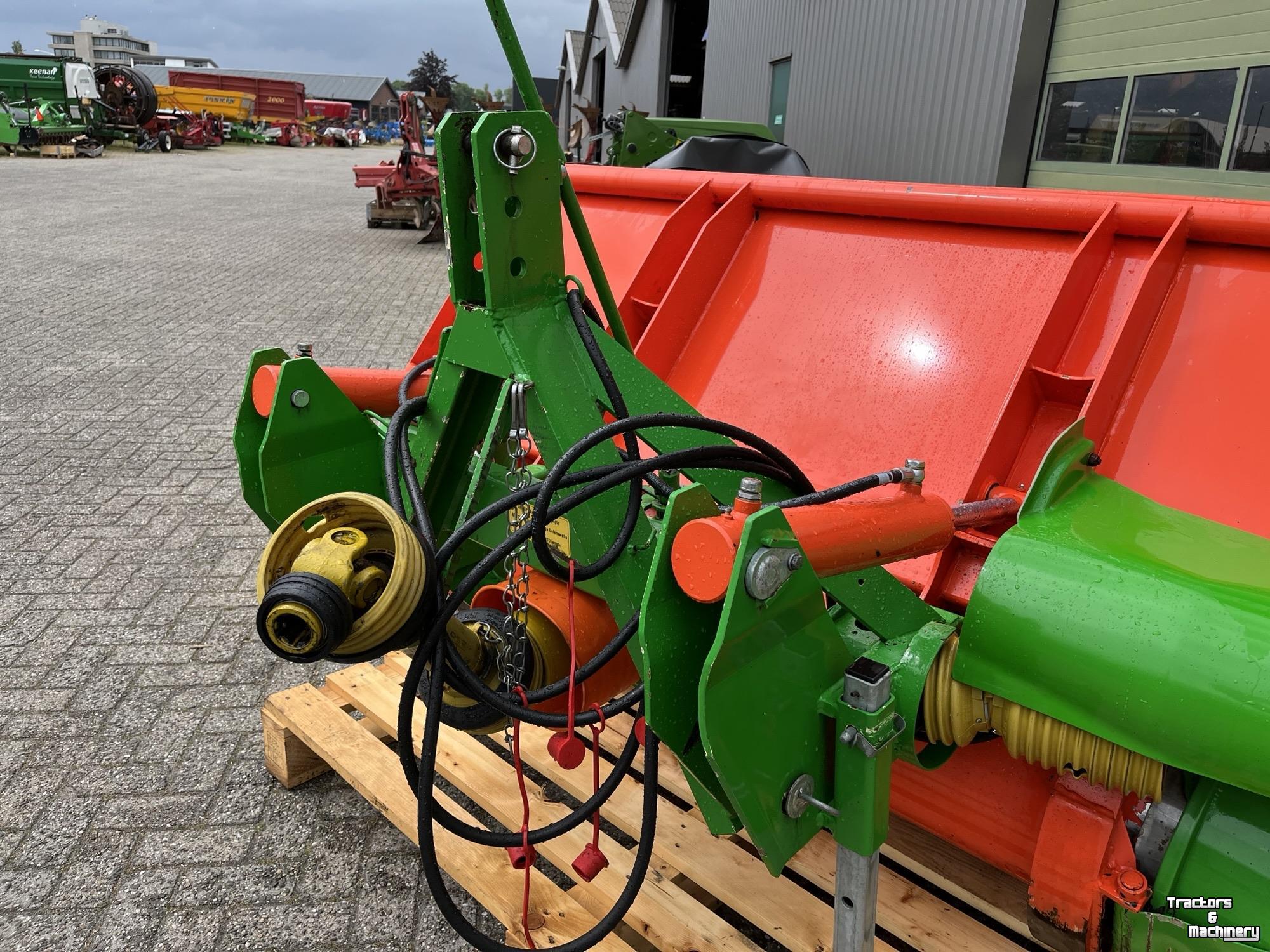 Voeruitkuilbak Holaras A-VDC-1200 Voerdoseercontainer